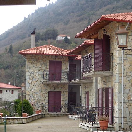 Alonaki Guesthouse Plátanos Exterior foto